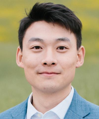 Weiyan Xiong